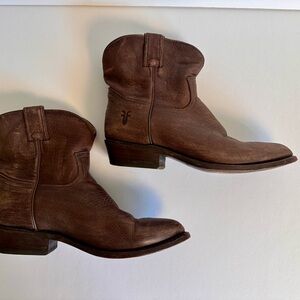 Frye Billy Shirt Brown Leather Ankle Boots. Size 9.5